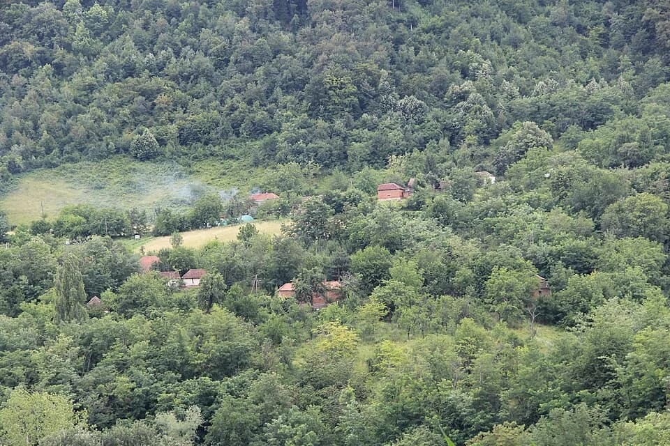 Ravnje