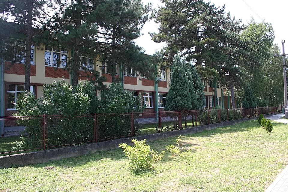 Majur