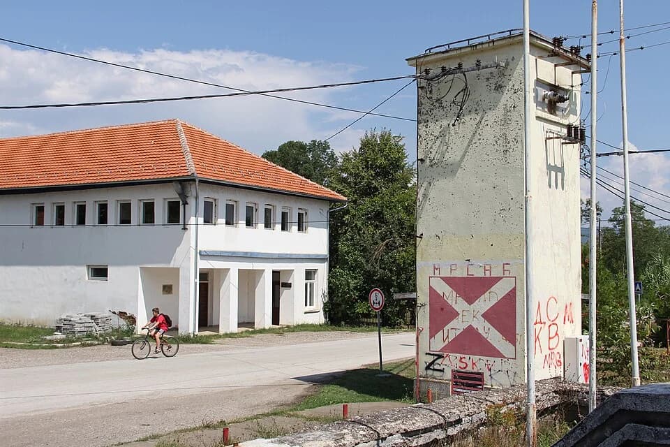 Mrsać