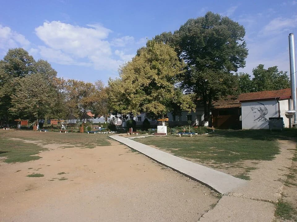 Manojlovce
