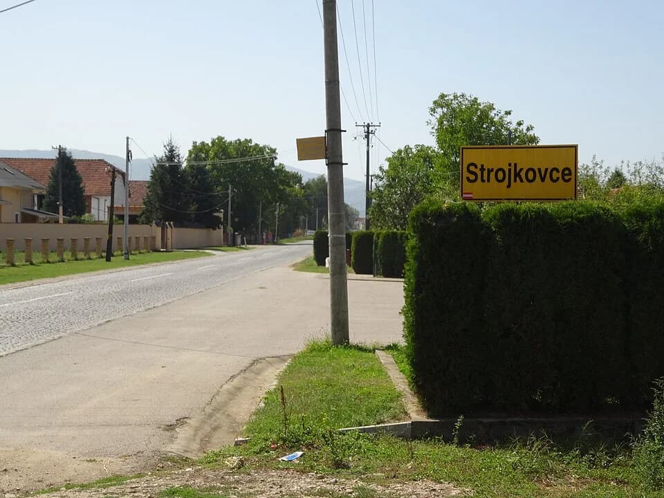 Strojkovce